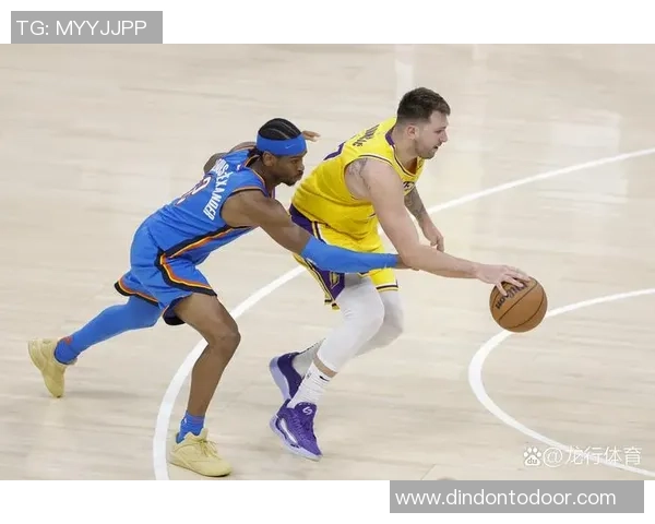 湖人勇士对决将于19日上演球迷期待精彩比赛与激烈对抗