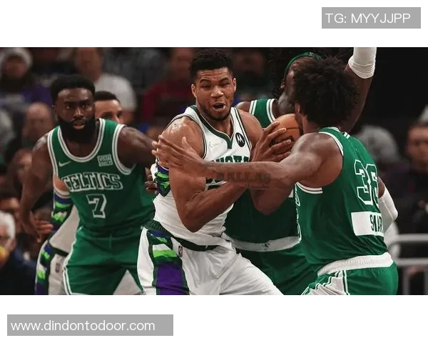 猛龙与凯尔特人激战正酣比赛结果揭晓引发球迷热议 猛龙与凯尔特人激战正酣比赛结果揭晓引发球迷热议